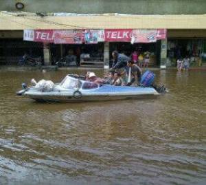 Banjir Pasar Melano